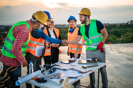 Servicios de proyectos industriales de ingeniería